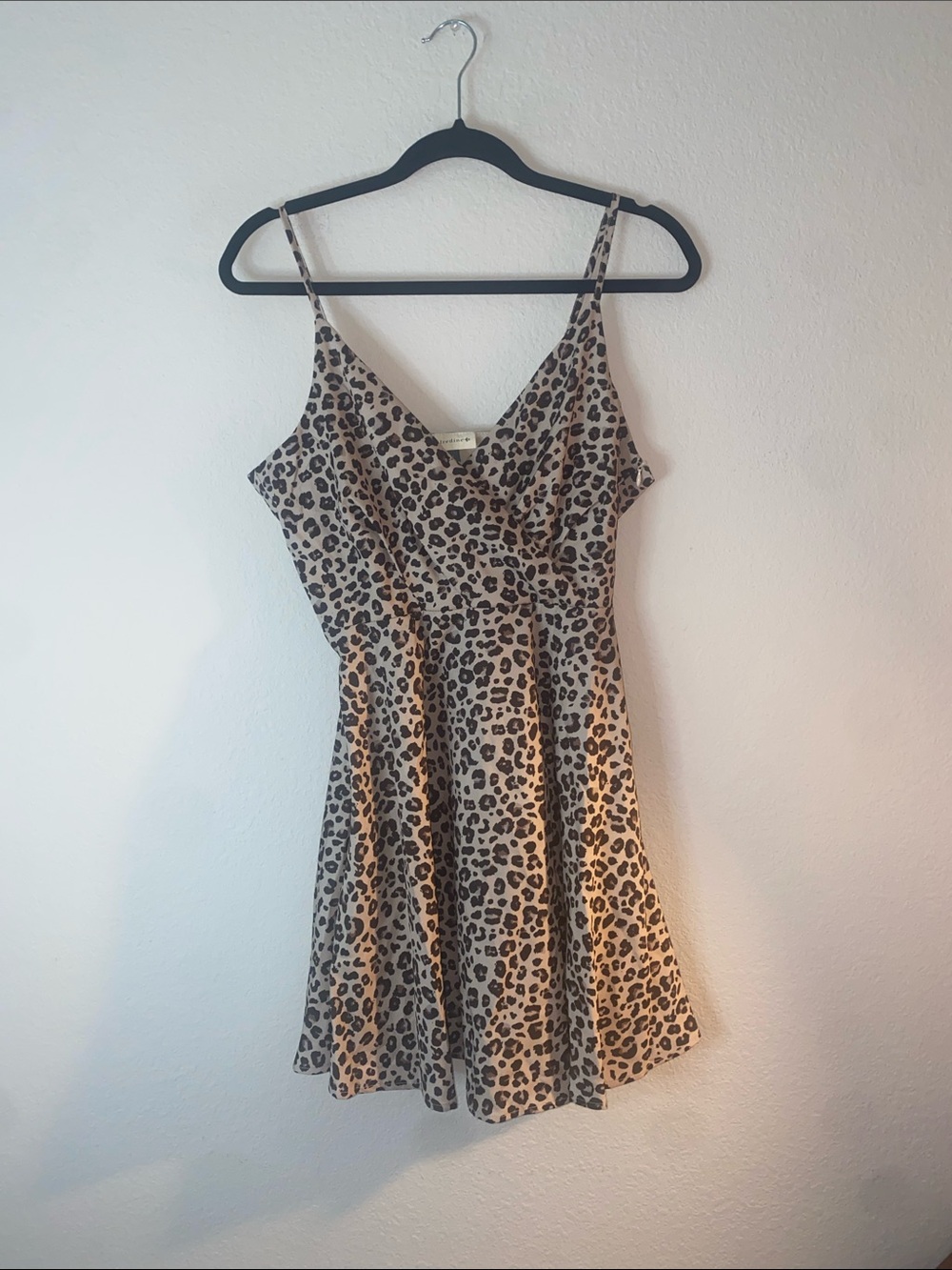 🎈 Alredine Cheetah Print Tank Dress With with adjustable straps! - Picture 2 of 7